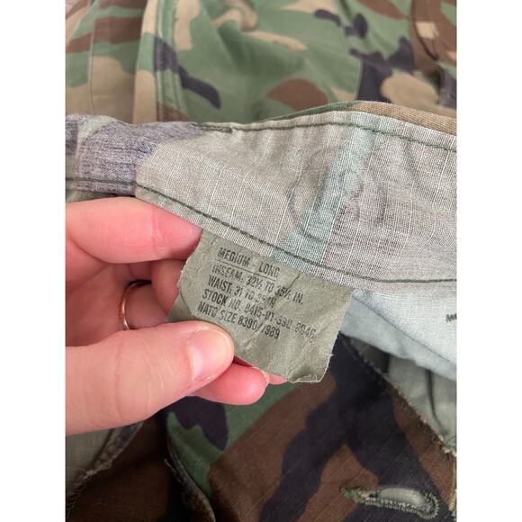 US Army Combat Pants Men Med-Long Woodland Camouflage 8415-01-390-8946 - Picture 7 of 7